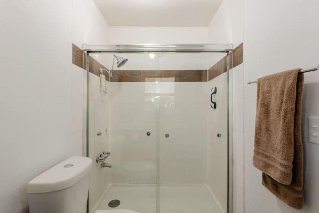 Oasis 3 Near Dfw Airport With Mediterranean Setting Irving Ngoại thất bức ảnh
