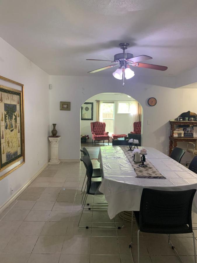 Oasis 3 Near Dfw Airport With Mediterranean Setting Irving Ngoại thất bức ảnh
